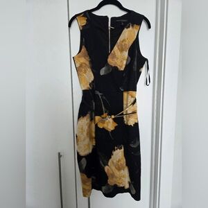 White House Black Market Floral Sleeveless Dress